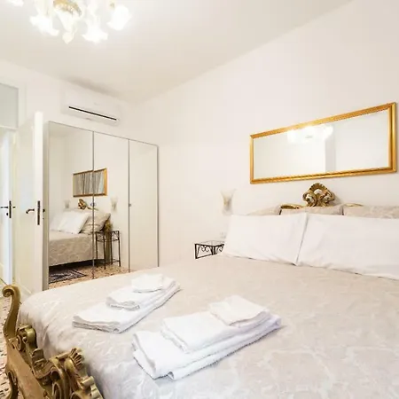 Ca Giovanni - And Exclusive Apartment