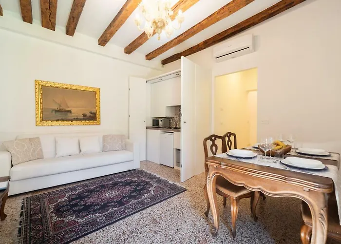 Lägenhet Ca Giovanni - And Exclusive