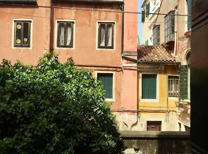 Ca Giovanni - And Exclusive